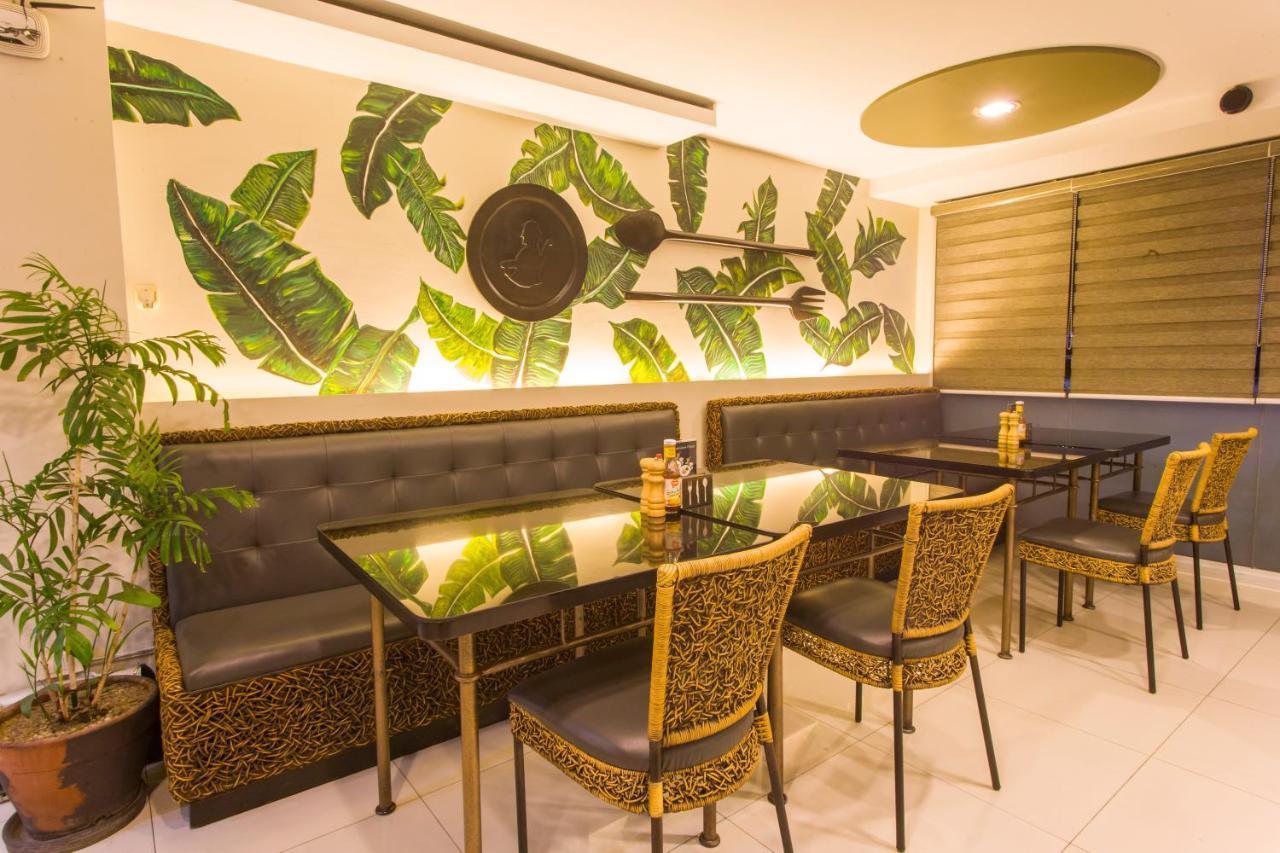 L Square Hotel Tarlac City Экстерьер фото